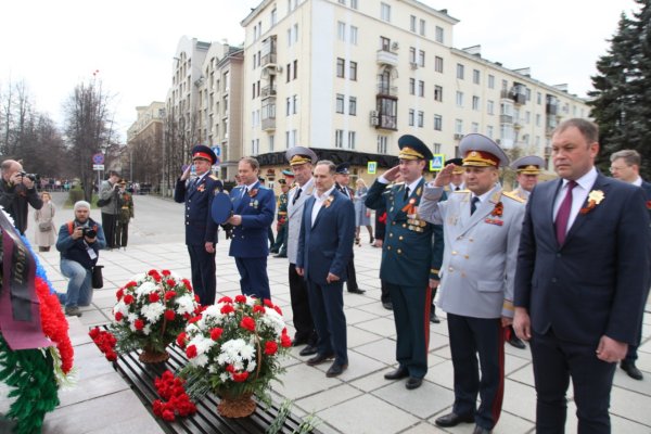 Кемерово вечный огонь день Победы