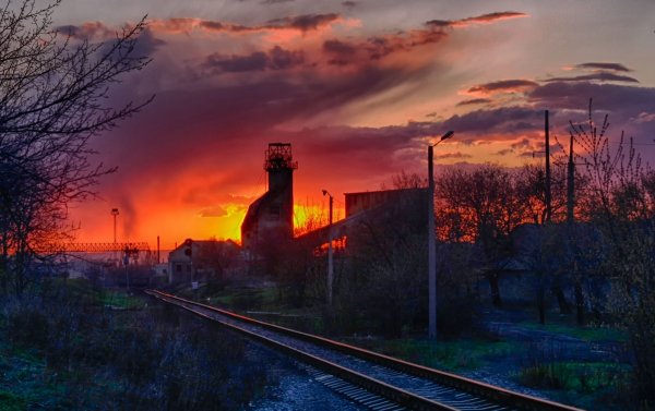 Терриконы Донбасса закат