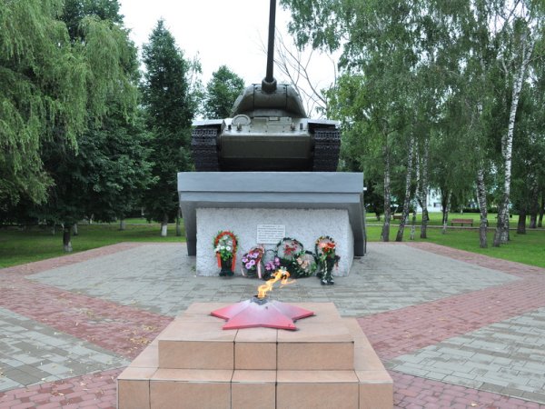 Мемориал славы вечный огонь Верховье Орловская область