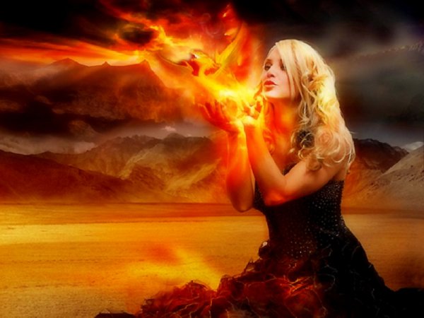 Девушка пламя