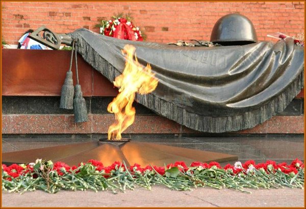 Эдуард Асадов могила