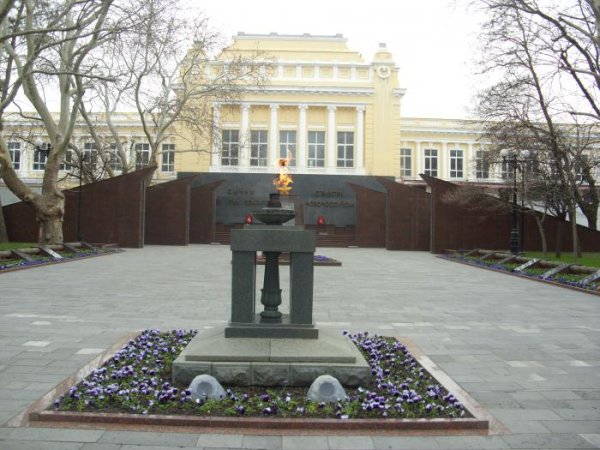 Вечный огонь Новороссийск