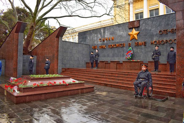 Огонь вечной славы Новороссийск