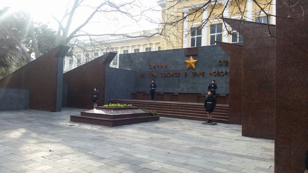 Вечный огонь Новороссийск