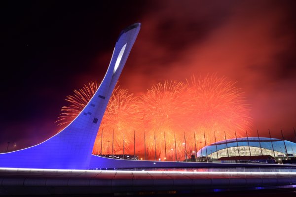 Факел Сочи стадион Олимпийский