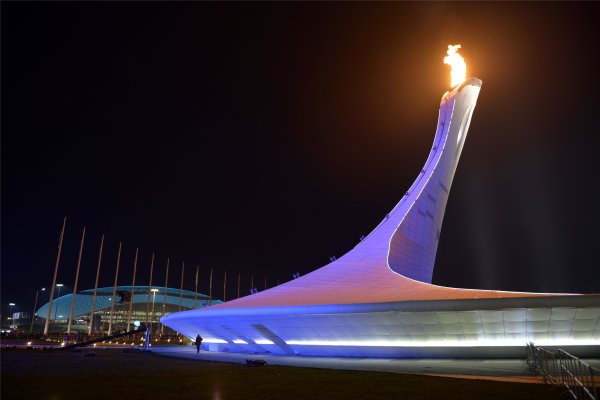 Стадион Фишт Олимпийский огонь