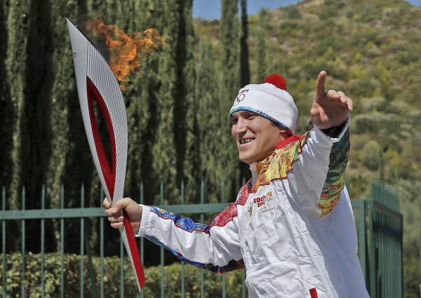 Факел олимпийского огня 2014