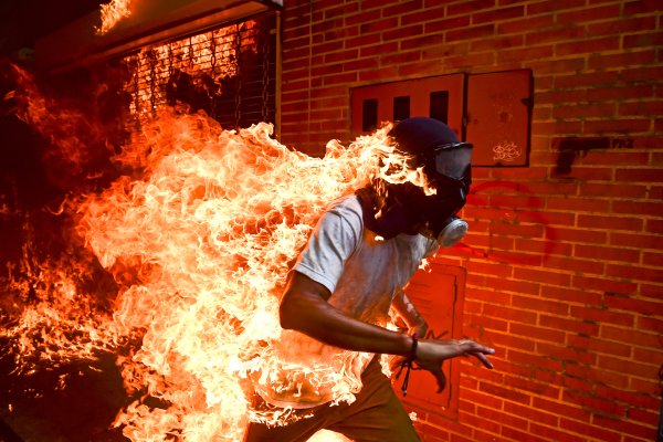 Роналдо Шемидт World Press photo