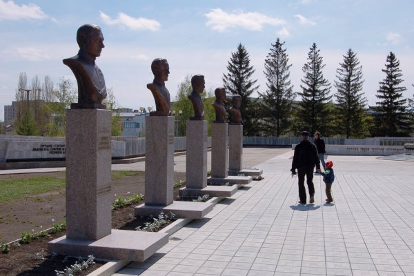 Мемориал вечный огонь в г.Орске
