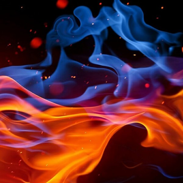 Огонь синий и красный