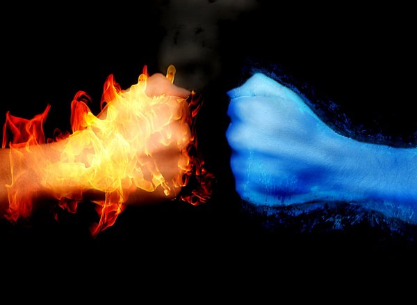 Красное и синее пламя