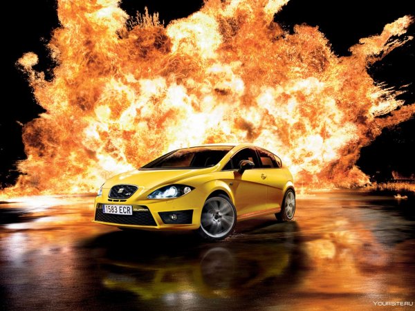 Машина в огне