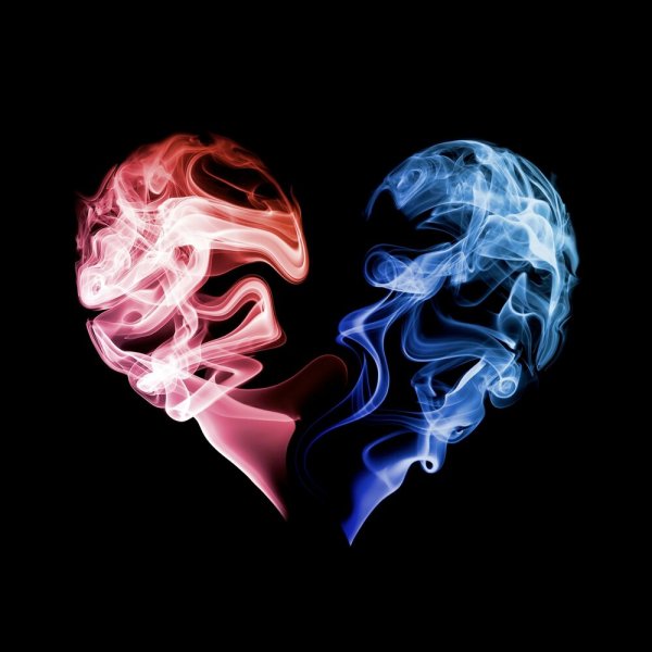 Сердечки красные и синие