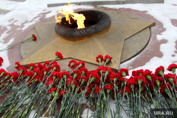 Вечный огонь Пермь Кировский район