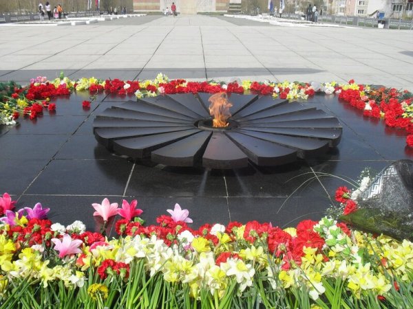 Вечный огонь город Березники