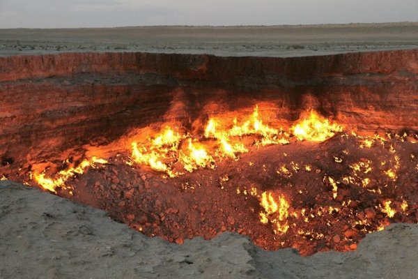 Дарваза Туркмения пожар