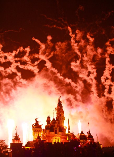 Замок в огне