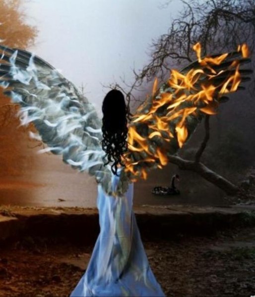 Ангел с горящими крыльями