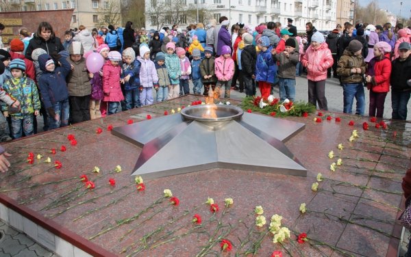 Экскурсия к памятнику “вечный огонь” Иркутск