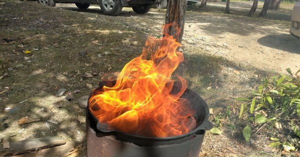 Костер маслом