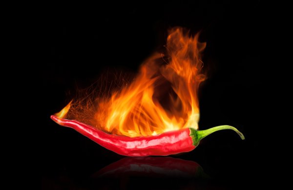 Красный перчик огонь