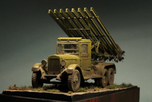 Боевая машин БМ - 13 Катюша