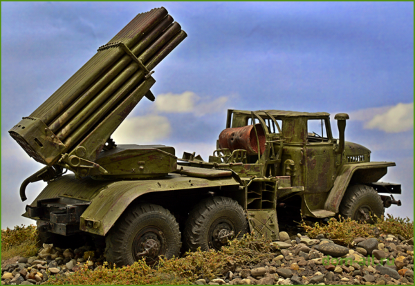 РСЗО БМ-21 град