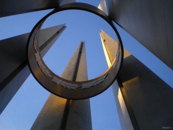 Вечный огонь Ухта фото