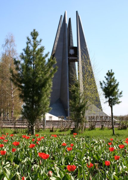 Памятники города Ухты