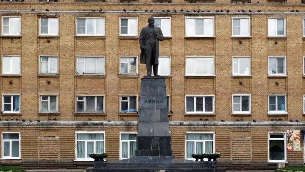 Памятник Ленину в Ухте