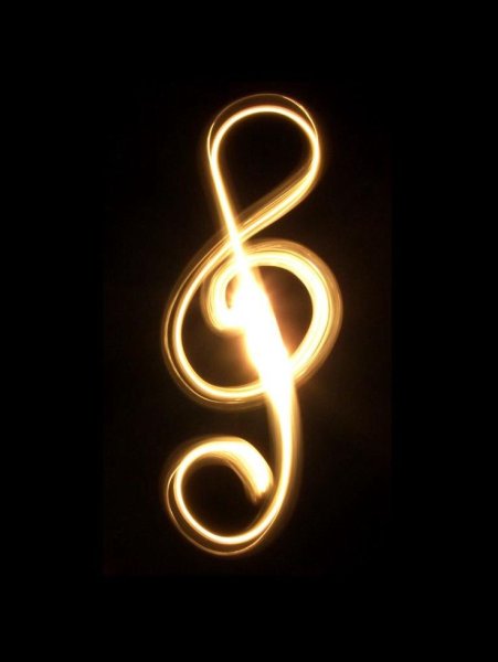 Скрипичный ключ в ряд