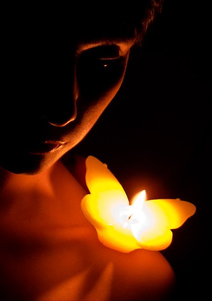 Мотылек и огонь