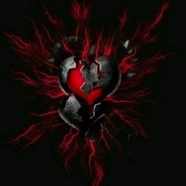 Чёрное разбитое сердце