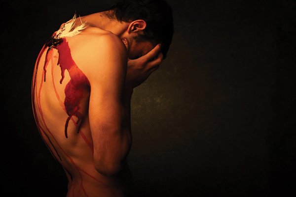 Сердце разрывается на части