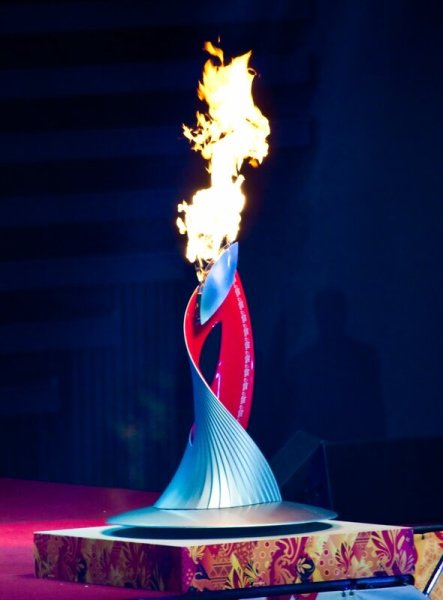 Олимпийский вечный огонь Сочи