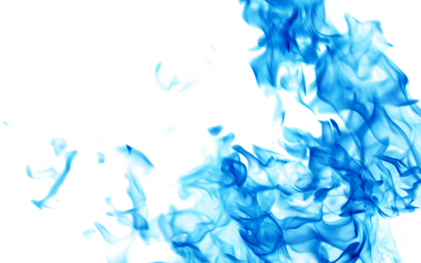 Синий огонь на белом фоне