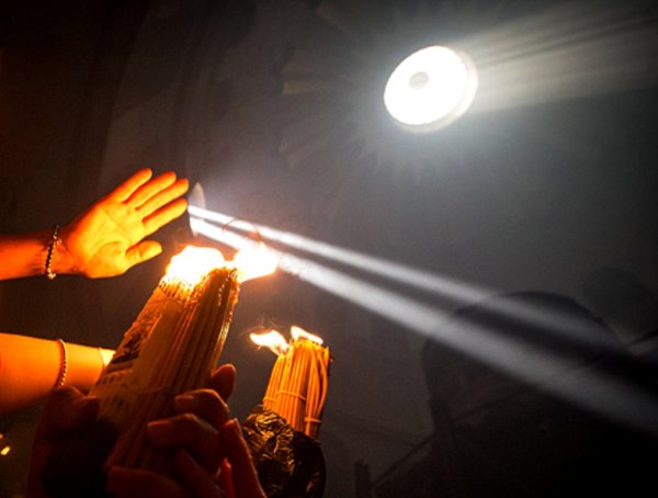 Схождение огня фото