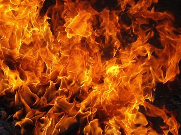 Сильный огонь