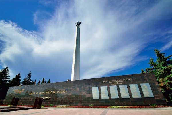 Площадь 30 летия Победы Ульяновск