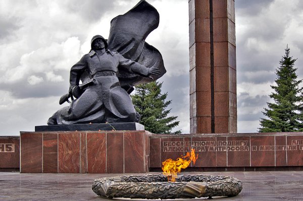 Парк Победы Уфа памятники