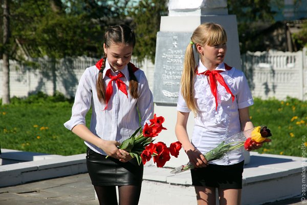 Пионеры день Победы