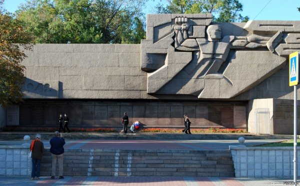 Мемориал героев обороны Севастополя