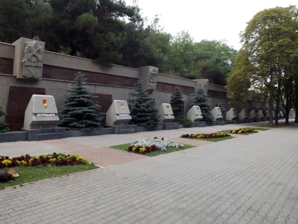 Мемориал вечный огонь Севастополь