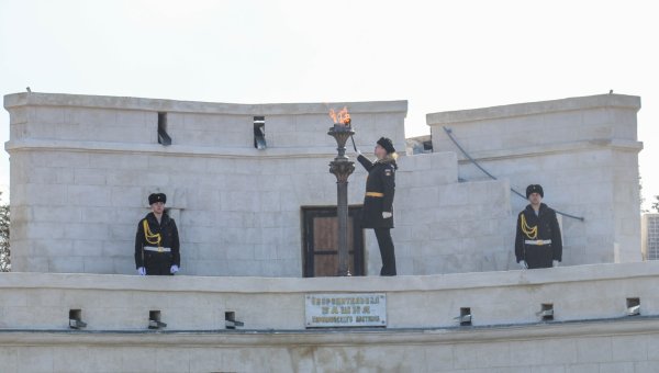 Вечный огонь Малахов Курган Севастополь