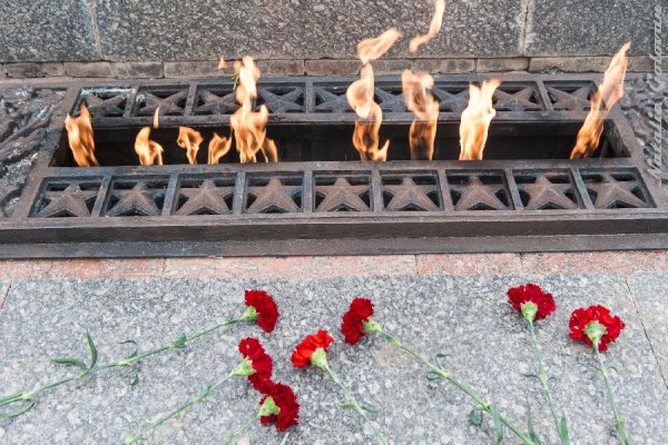 Вечный огонь на сапун горе Севастополь