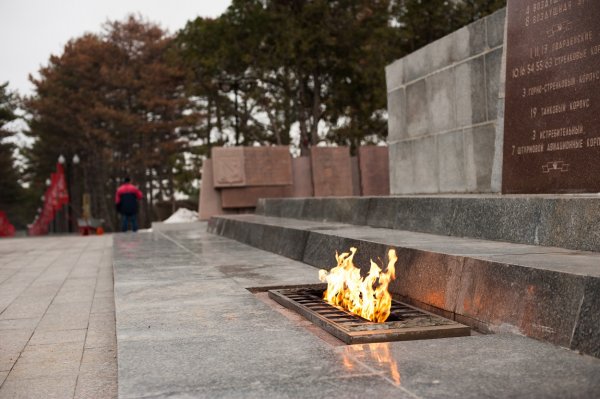 Вечный огонь сапун гора в Севастополе