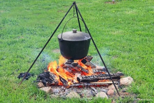 Котелок на костре