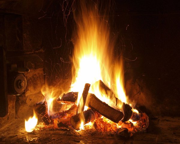 Костер камин