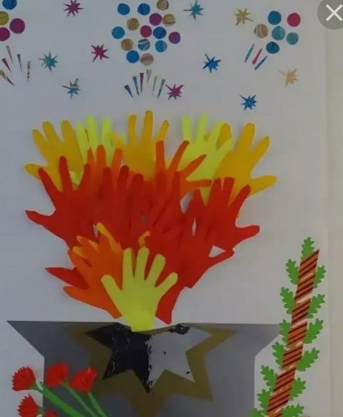 Коллективная работа ко Дню Победы в детском саду