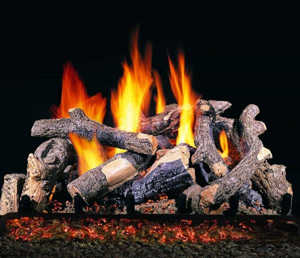 Огонь с дровами для камина